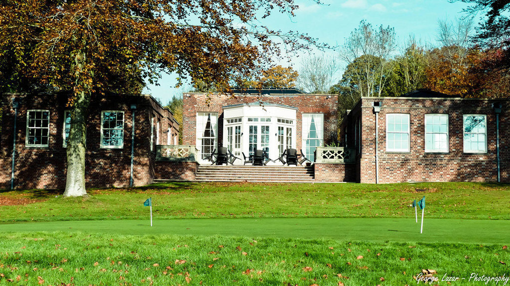 Country house Donnington Grove Newbury (Berkshire)