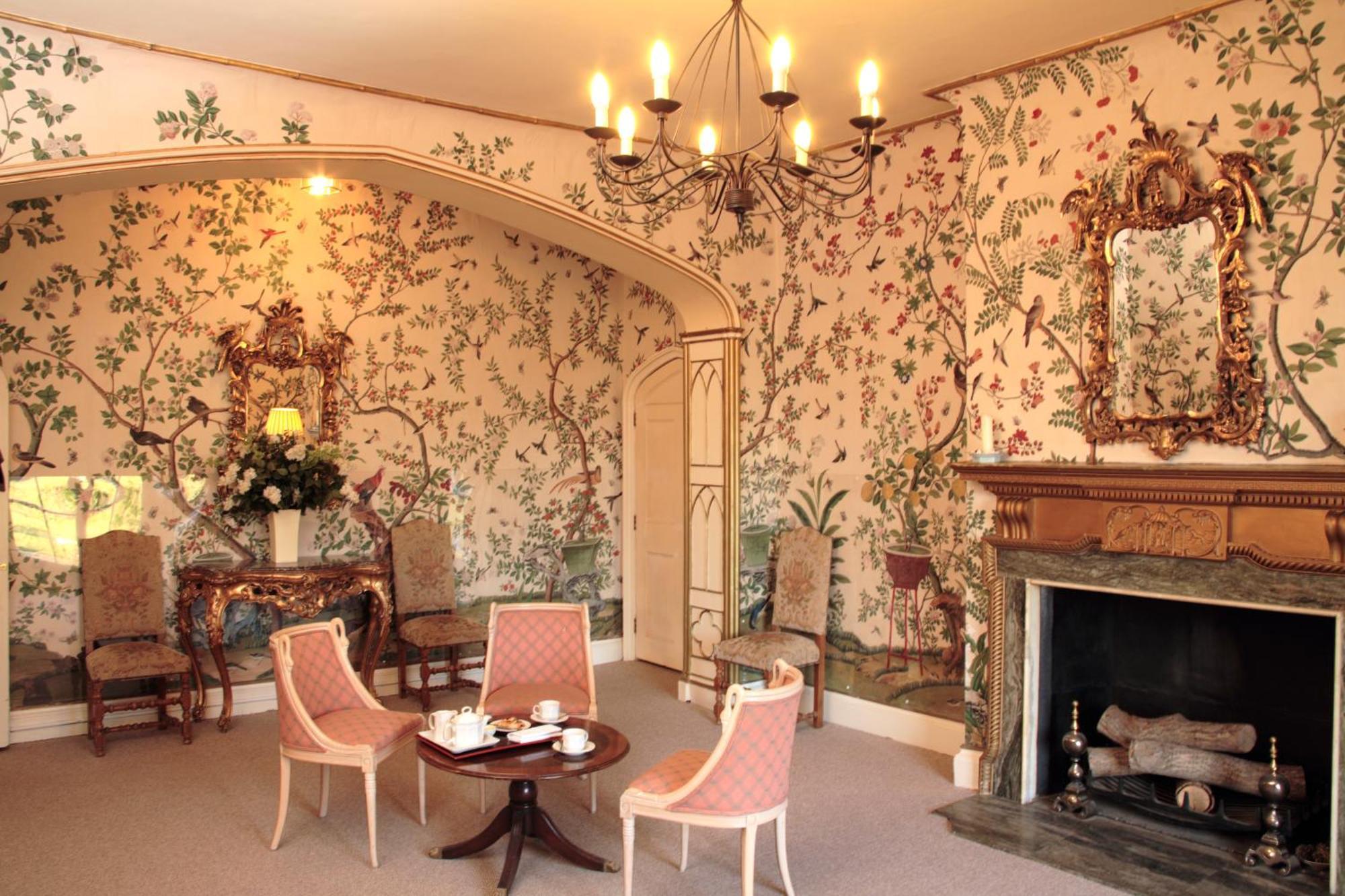 Country house Donnington Grove Newbury (Berkshire)
